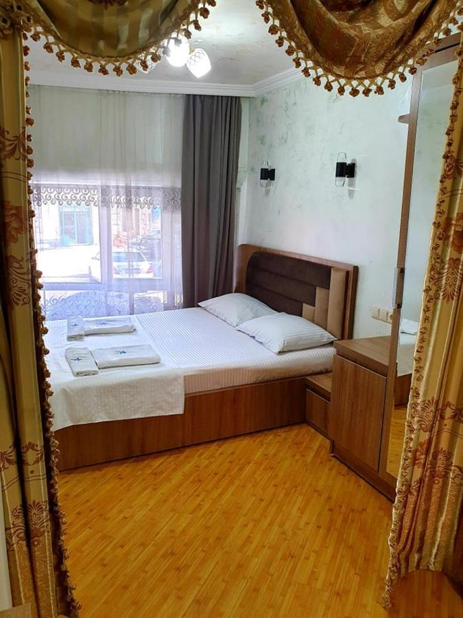 Hotel Old Star Batumi Eksteriør bilde