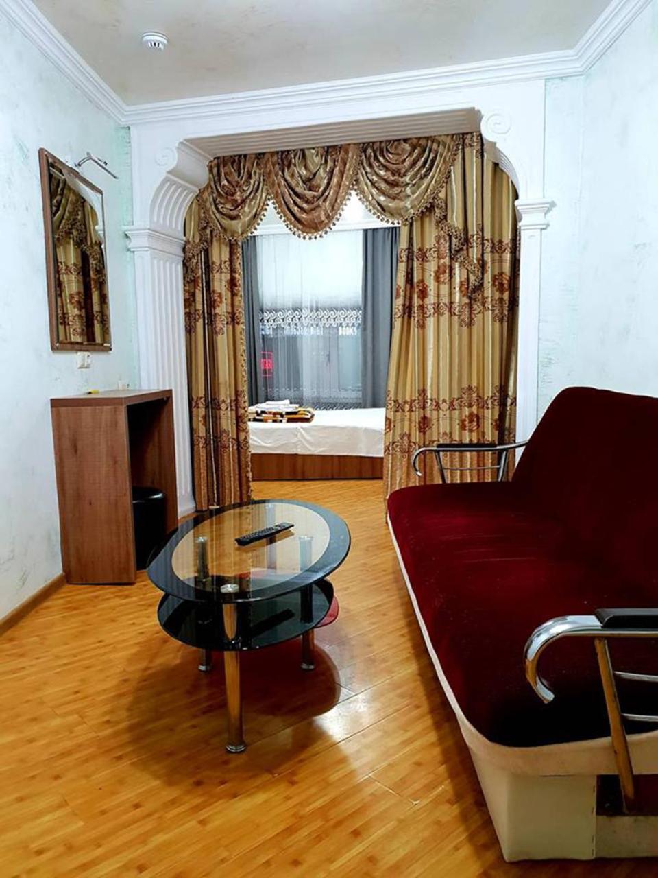 Hotel Old Star Batumi Eksteriør bilde