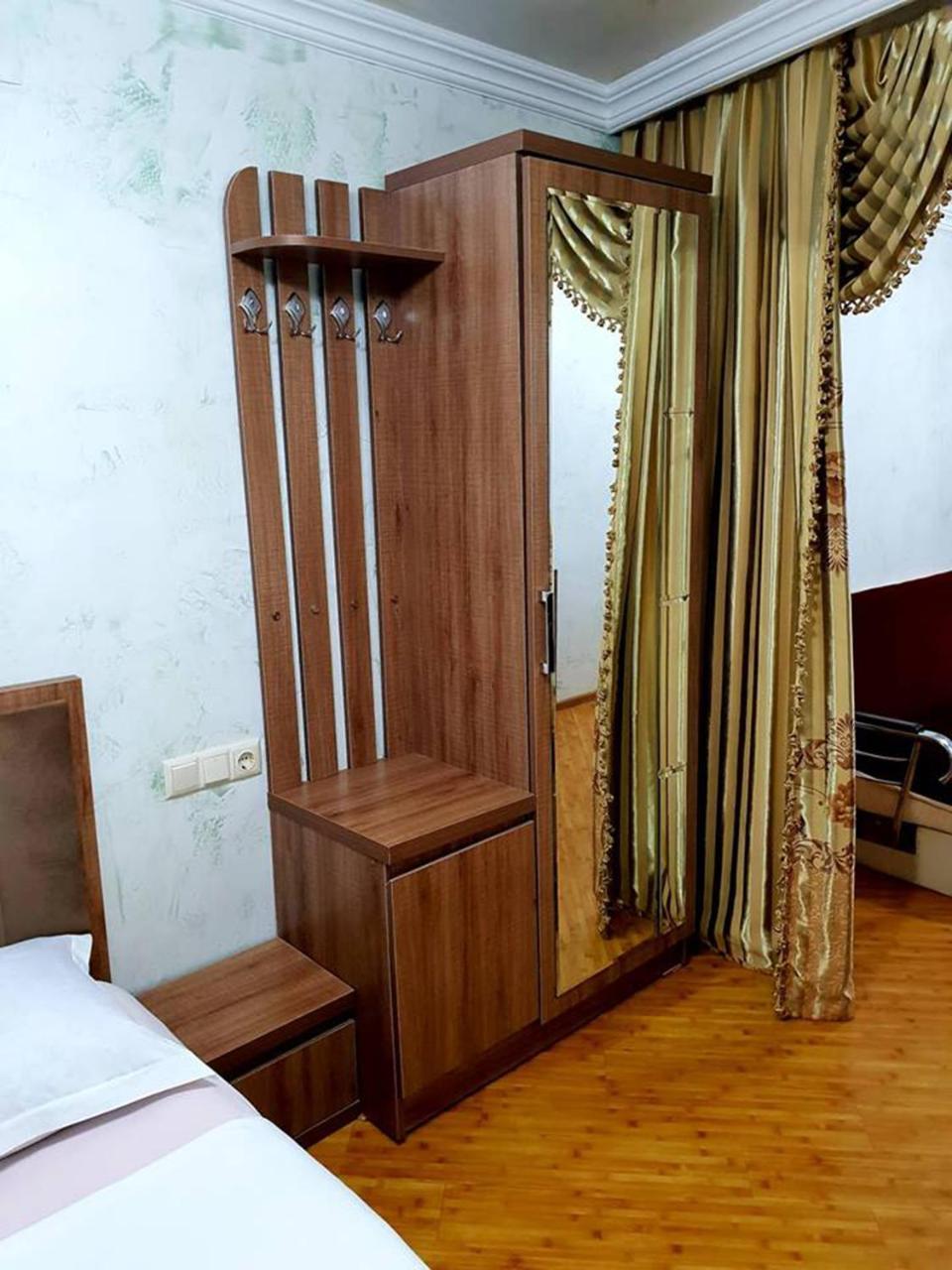 Hotel Old Star Batumi Eksteriør bilde